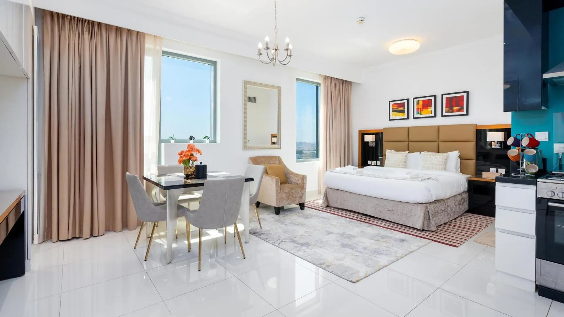 Vacay Lettings - Damac Capital Bay Tower Apartment Dubai